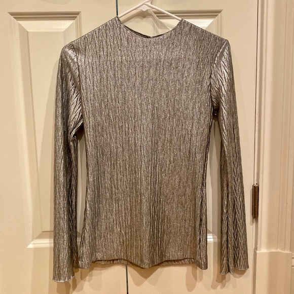 Silver Long Sleeve - Picture 1 of 4